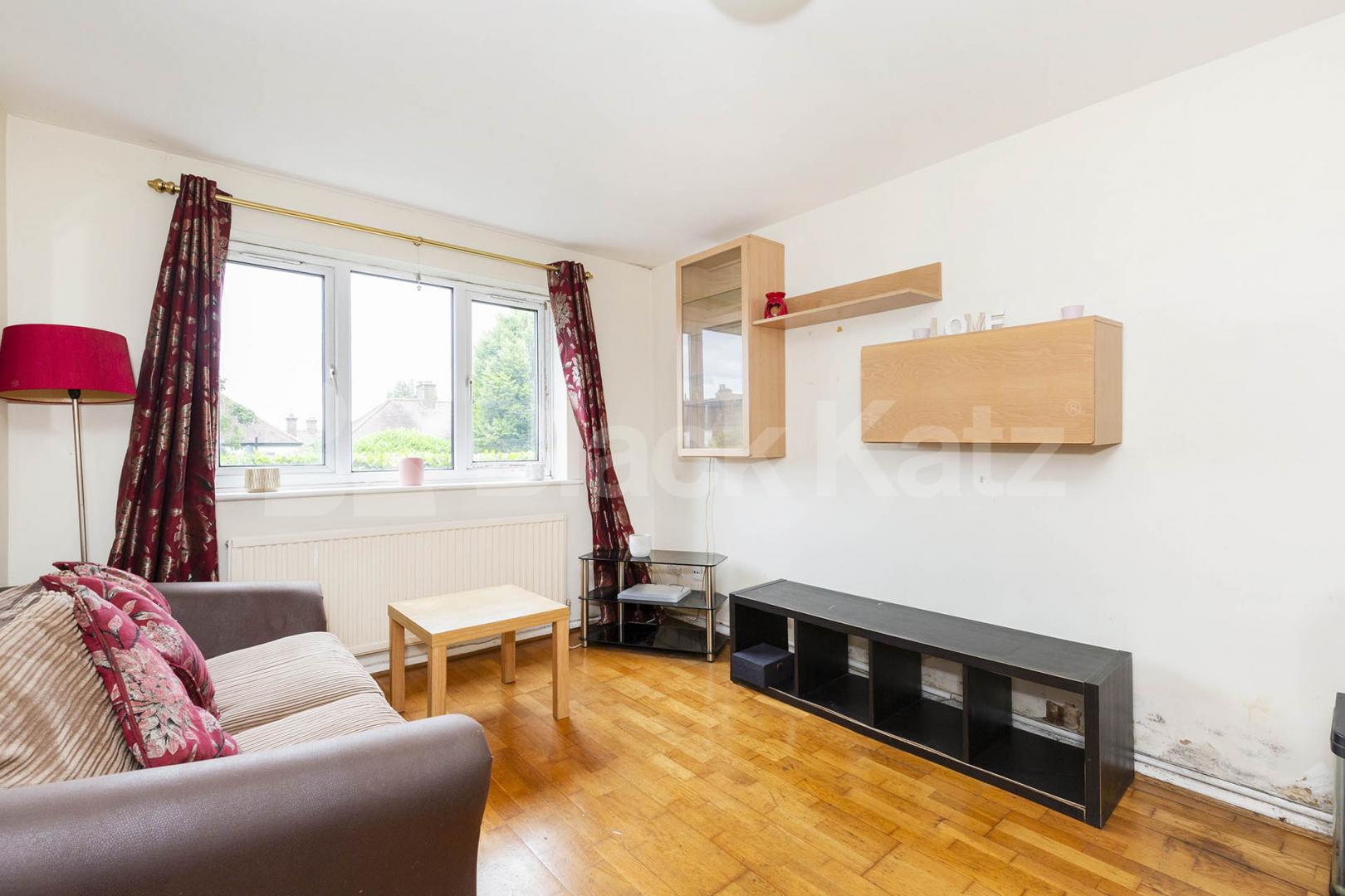 Spacious one bedroom property within a private development Cambridge Gardens, Muswell Hill